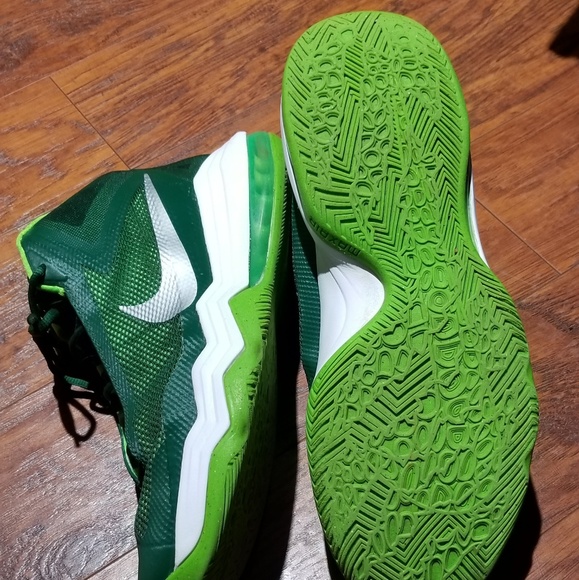 Nike Air Max Audacity - Picture 1 of 3